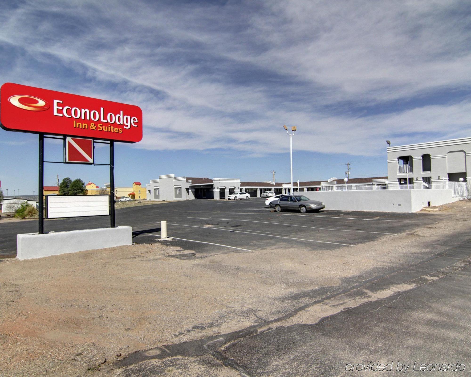 Econo Lodge Inn & Suites Santa Rosa Exterior photo